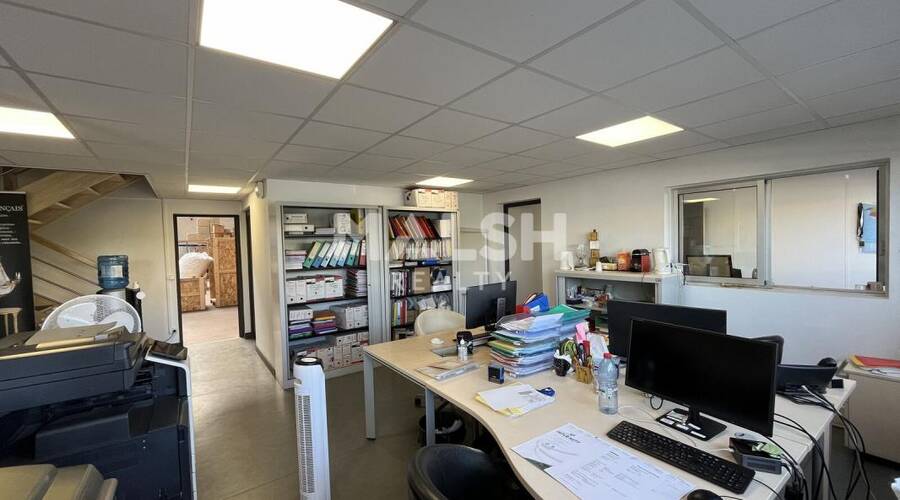 MALSH Realty & Property - Local d'activités - Lyon Nord Est (Rhône Amont) - Décines-Charpieu - 30