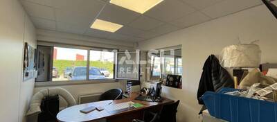 MALSH Realty & Property - Local d'activités - Lyon Nord Est (Rhône Amont) - Décines-Charpieu - 31