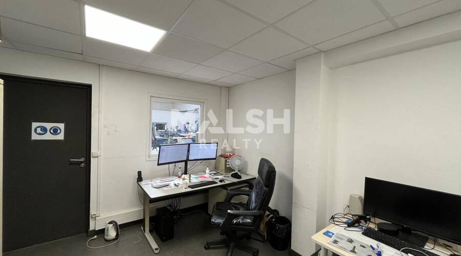 MALSH Realty & Property - Local d'activités - Lyon Nord Est (Rhône Amont) - Décines-Charpieu - 32