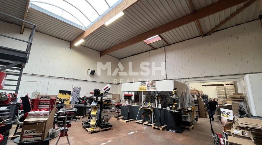 MALSH Realty & Property - Local d'activités - Lyon Nord Est (Rhône Amont) - Décines-Charpieu - 38