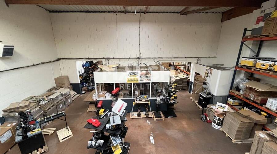 MALSH Realty & Property - Local d'activités - Lyon Nord Est (Rhône Amont) - Décines-Charpieu - 22