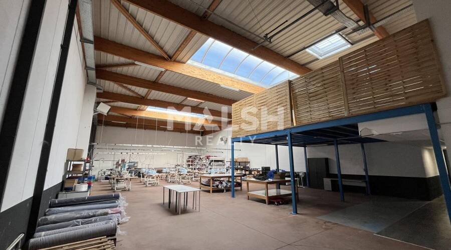 MALSH Realty & Property - Local d'activités - Lyon Nord Est (Rhône Amont) - Décines-Charpieu - 2