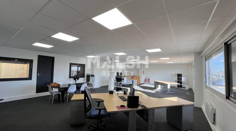 MALSH Realty & Property - Local d'activités - Lyon Nord Est (Rhône Amont) - Décines-Charpieu - 3