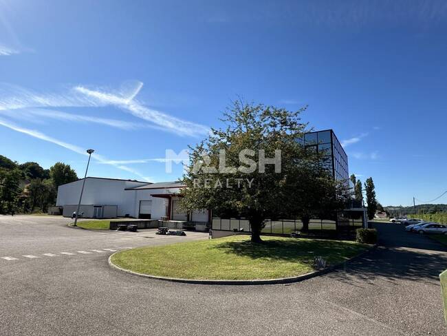 MALSH Realty & Property - Local d'activités - Nord Isère ( Ile d'Abeau / St Quentin Falavier ) - Nivolas-Vermelle - 1