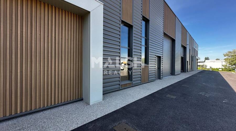 MALSH Realty & Property - Local d'activités - Extérieurs NORD (Villefranche / Belleville) - Trévoux - 1