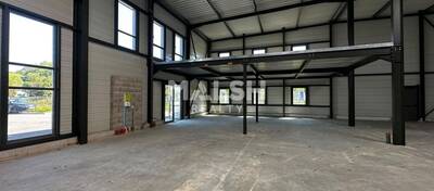 MALSH Realty & Property - Local d'activités - Extérieurs NORD (Villefranche / Belleville) - Trévoux - 4