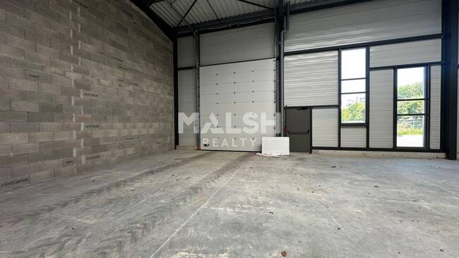 MALSH Realty & Property - Local d'activités - Extérieurs NORD (Villefranche / Belleville) - Trévoux - 1