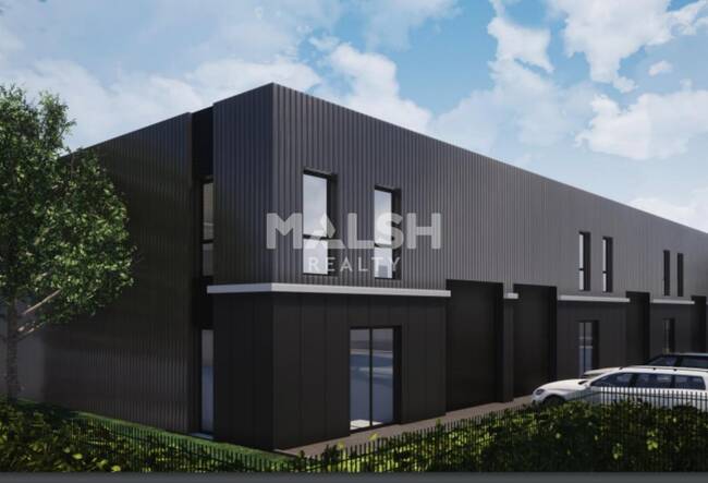 MALSH Realty & Property - Local d'activités - Extérieurs NORD (Villefranche / Belleville) - Saint-Étienne-la-Varenne - 1