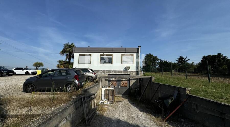 MALSH Realty & Property - Local d'activités - Plateau Nord / Val de Saône - Caluire-et-Cuire - 14