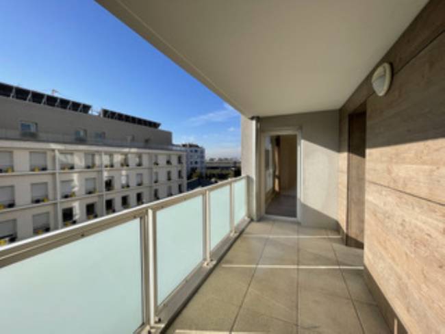 MALSH Realty & Property  - Résidentiel - Lyon 7° / Gerland - Lyon - MD_IMG_3311_7de7c1e0c1de4e33aeae4b230e6d470f