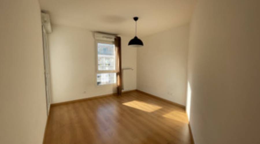 MALSH Realty & Property  - Résidentiel - Lyon 7° / Gerland - Lyon - MD_IMG_3307_2423cefa9b5e45808c79bbf9902d5716