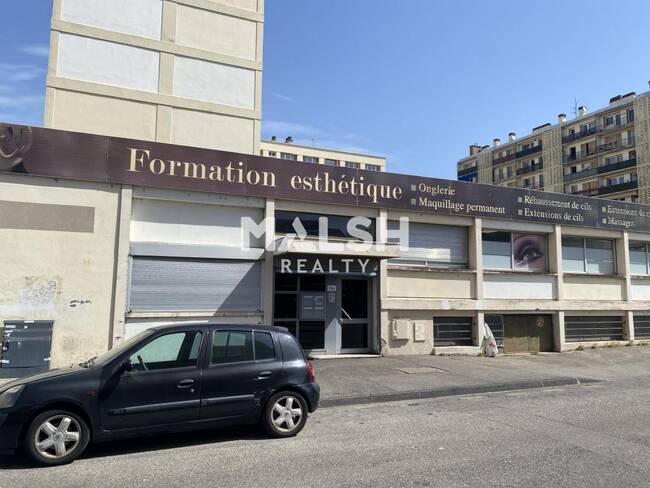 MALSH Realty & Property - Bureau - Carré de Soie / Grand Clément / Bel Air - Villeurbanne - 1