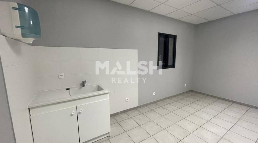 MALSH Realty & Property - Local commercial - Nord Isère ( Ile d'Abeau / St Quentin Falavier ) - Saint-Quentin-Fallavier - 6