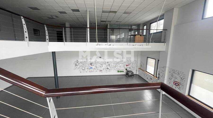 MALSH Realty & Property - Local commercial - Nord Isère ( Ile d'Abeau / St Quentin Falavier ) - Saint-Quentin-Fallavier - 4