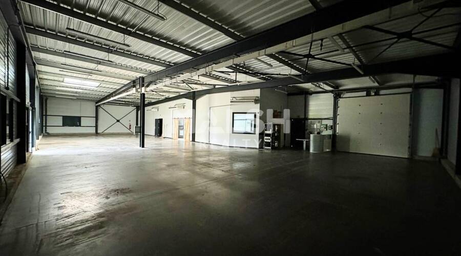MALSH Realty & Property - Local d'activités - Saint Etienne - Saint-Héand - 2