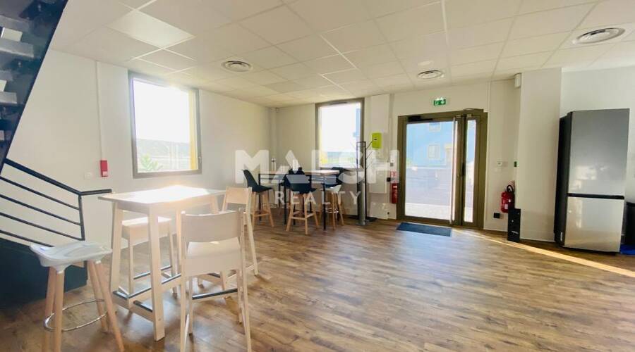 MALSH Realty & Property - Local d'activités - Lyon EST (St Priest /Mi Plaine/ A43 / Eurexpo) - Saint-Priest - 13