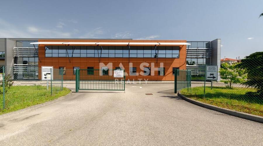 MALSH Realty & Property - Local d'activités - Côtière (Ain/A42/Beynost/Dagneux/Montluel) - Miribel - 26