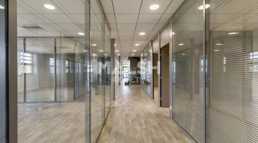 MALSH Realty & Property - Local d'activités - Côtière (Ain/A42/Beynost/Dagneux/Montluel) - Miribel - 16