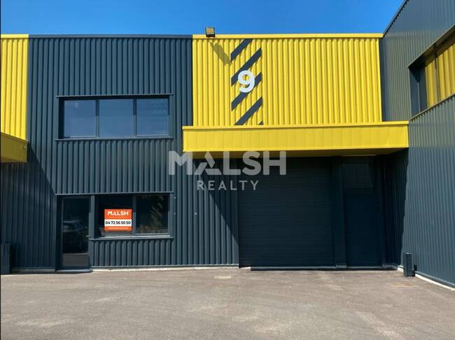 MALSH Realty & Property - Local d'activités - Extérieurs NORD (Villefranche / Belleville) - Frans - 1