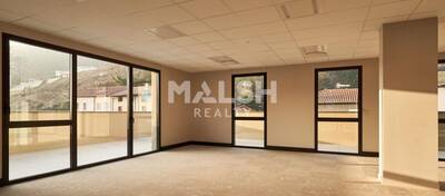 MALSH Realty & Property - Bureau - Extérieurs OUEST (Tarare / Arbresle) - Tarare - 3