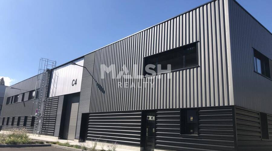 MALSH Realty & Property - Local d'activités - Extérieurs OUEST (Tarare / Arbresle) - Tarare - 1
