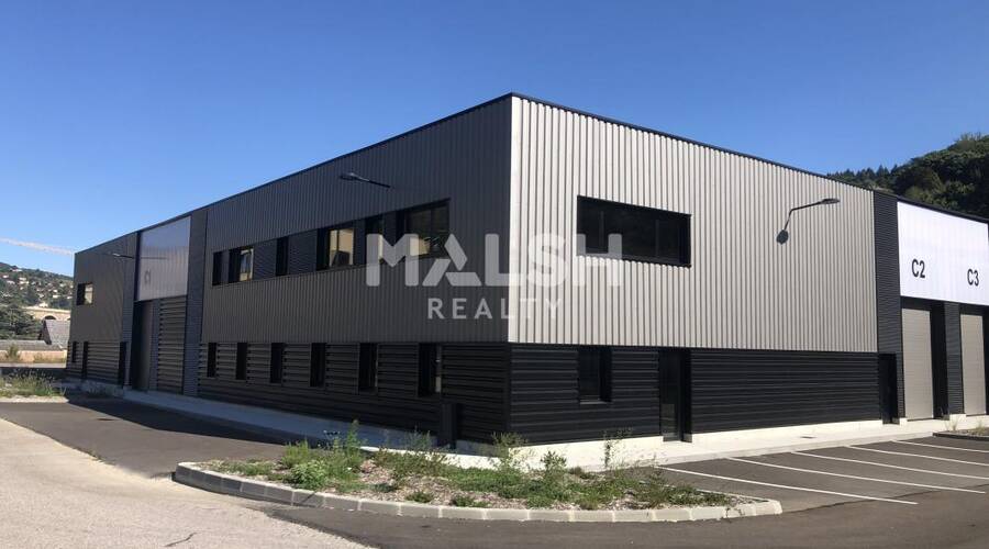 MALSH Realty & Property - Local d'activités - Extérieurs OUEST (Tarare / Arbresle) - Tarare - 10