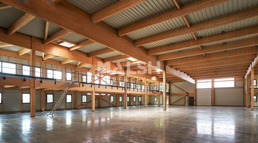 MALSH Realty & Property - Local d'activités - Extérieurs OUEST (Tarare / Arbresle) - Tarare - 2