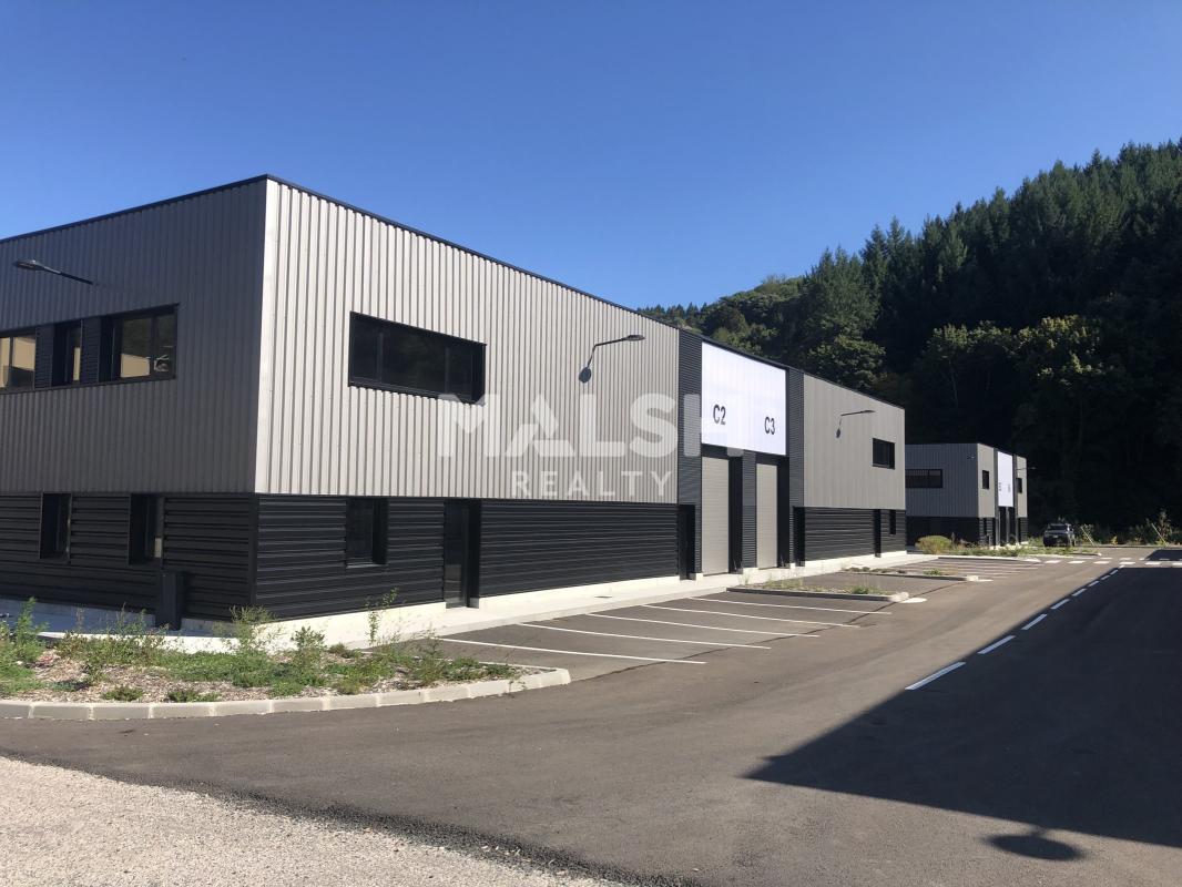 MALSH Realty & Property - Local d'activités - Extérieurs OUEST (Tarare / Arbresle) - Tarare - 11