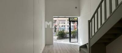 MALSH Realty & Property - Local commercial - Carré de Soie / Grand Clément / Bel Air - Villeurbanne - 2