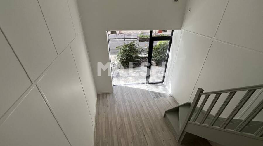 MALSH Realty & Property - Local commercial - Carré de Soie / Grandclément / Bel Air - Villeurbanne - 5