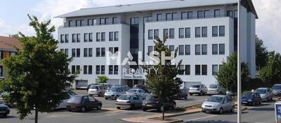 MALSH Realty & Property - Bureau - Extérieurs NORD (Villefranche / Belleville) - Limas - 1