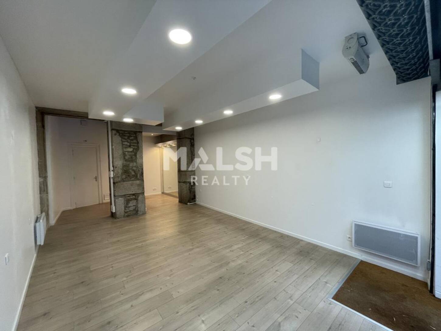 MALSH Realty & Property - Local commercial - Saint Etienne - Saint-Étienne - 2