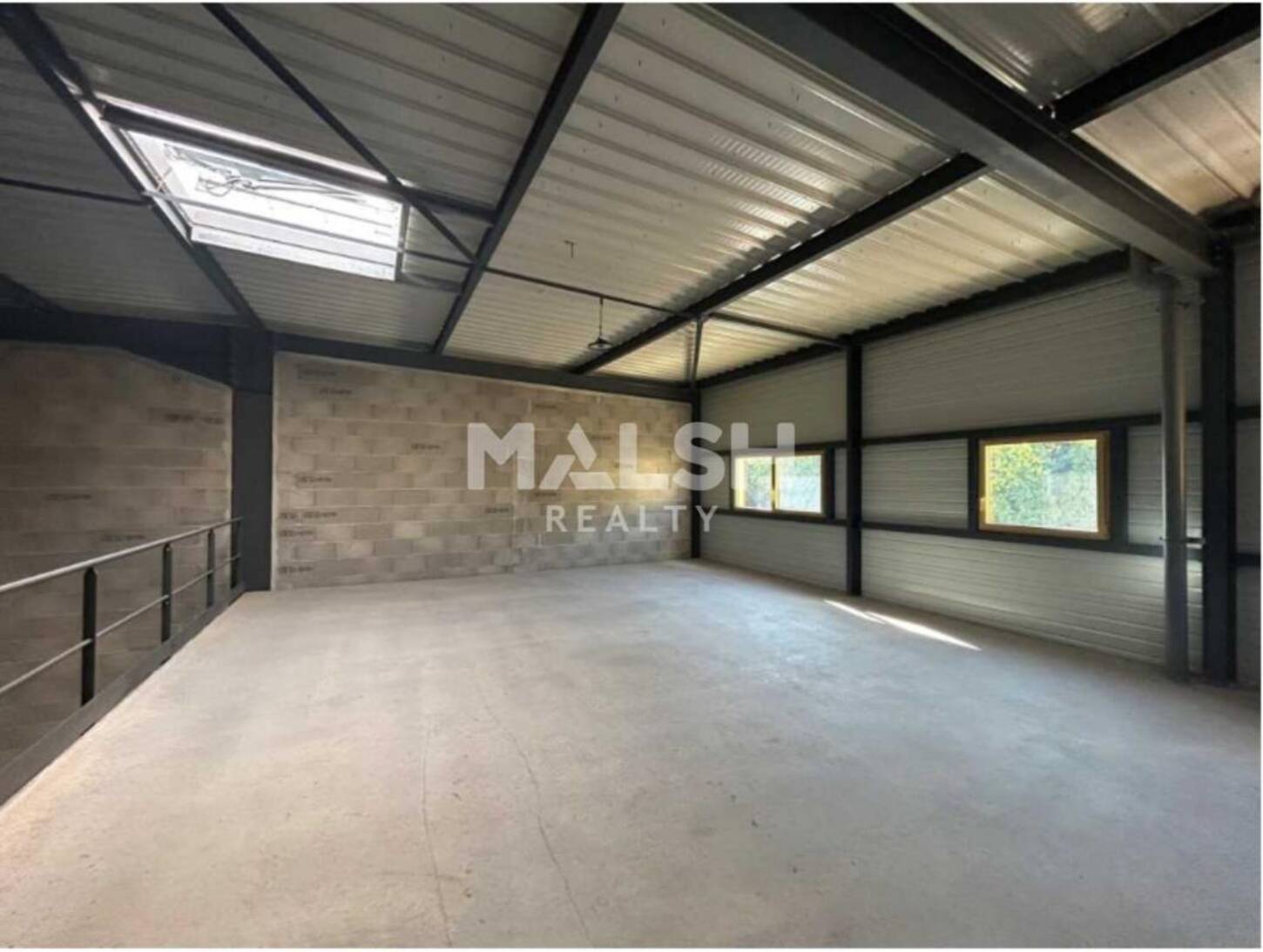 MALSH Realty & Property - Local d'activités - Lyon Sud Ouest - Saint-Genis-Laval - 2
