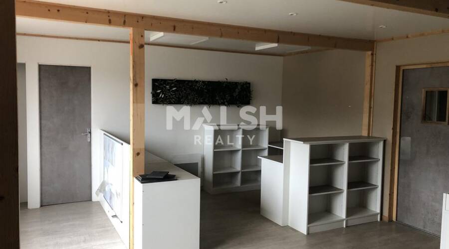 MALSH Realty & Property - Local d'activités - Extérieurs NORD (Villefranche / Belleville) - Alix - 7