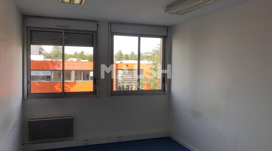 MALSH Realty & Property - Bureau - Lyon Nord Ouest (Techlid / Monts d'Or) - Champagne-au-Mont-d'Or - 4