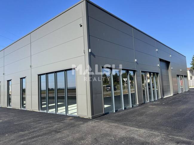 MALSH Realty & Property - Local commercial - Extérieurs SUD (Vallée du Rhône) - Arzay - 1