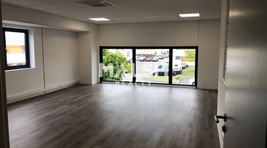 MALSH Realty & Property - Bureau - Lyon Nord Est (Rhône Amont) - Meyzieu - 33