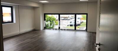 MALSH Realty & Property - Bureau - Lyon Nord Est (Rhône Amont) - Meyzieu - 33