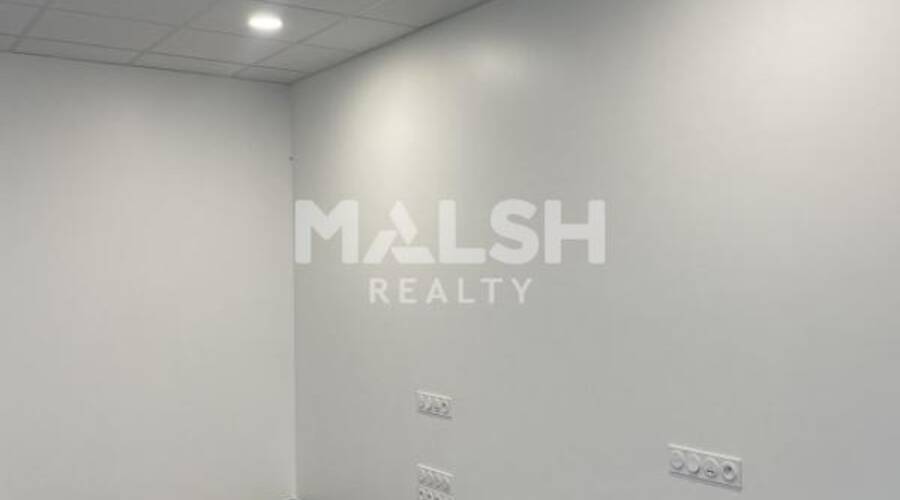 MALSH Realty & Property - Local commercial - Nord 42 - Pouilly-sous-Charlieu - 14