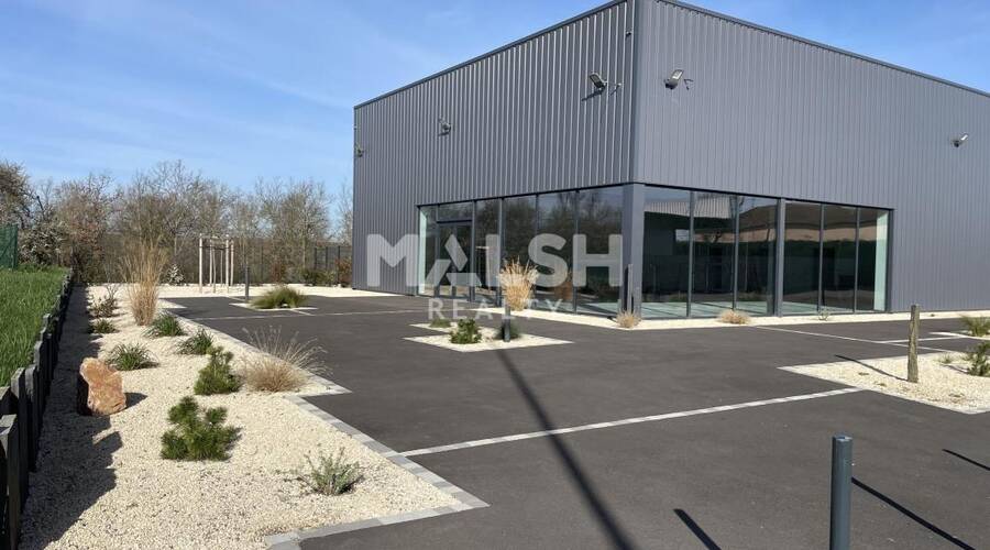 MALSH Realty & Property - Local commercial - Nord 42 - Pouilly-sous-Charlieu - 2