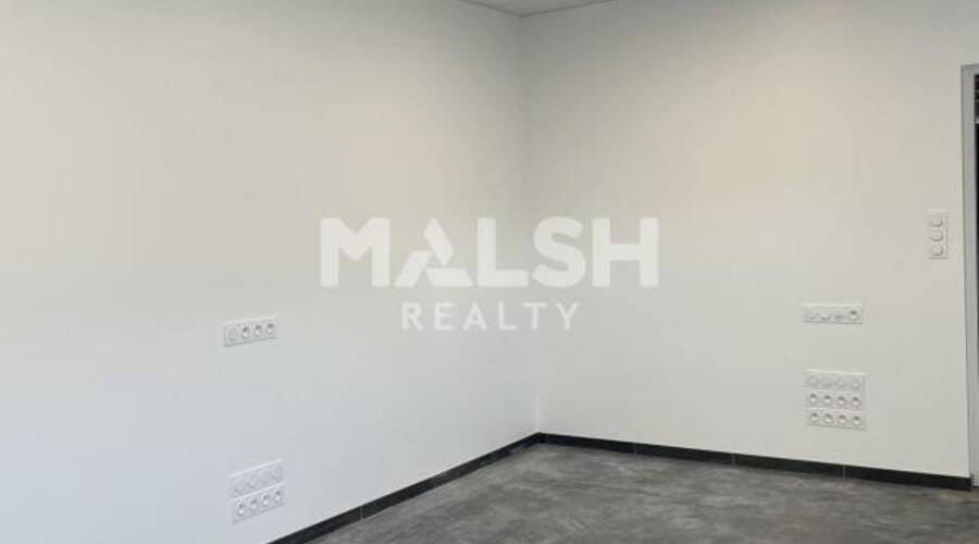 MALSH Realty & Property - Local commercial - Nord 42 - Pouilly-sous-Charlieu - 13