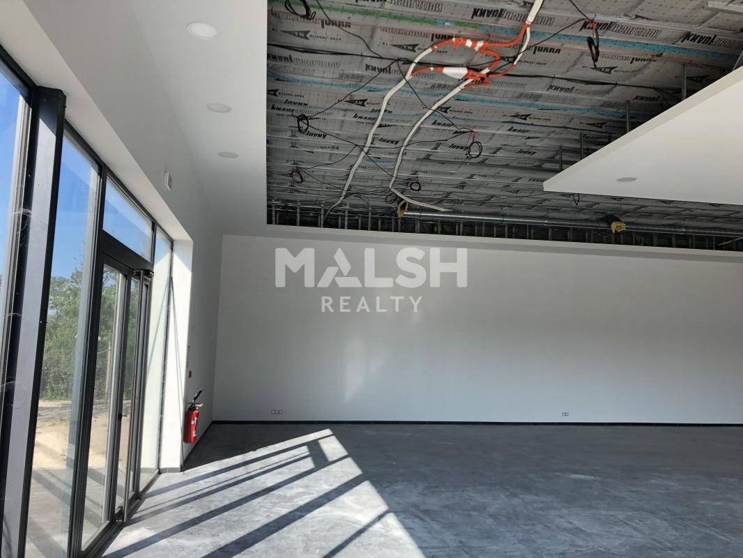 MALSH Realty & Property - Local commercial - Nord 42 - Pouilly-sous-Charlieu - 8
