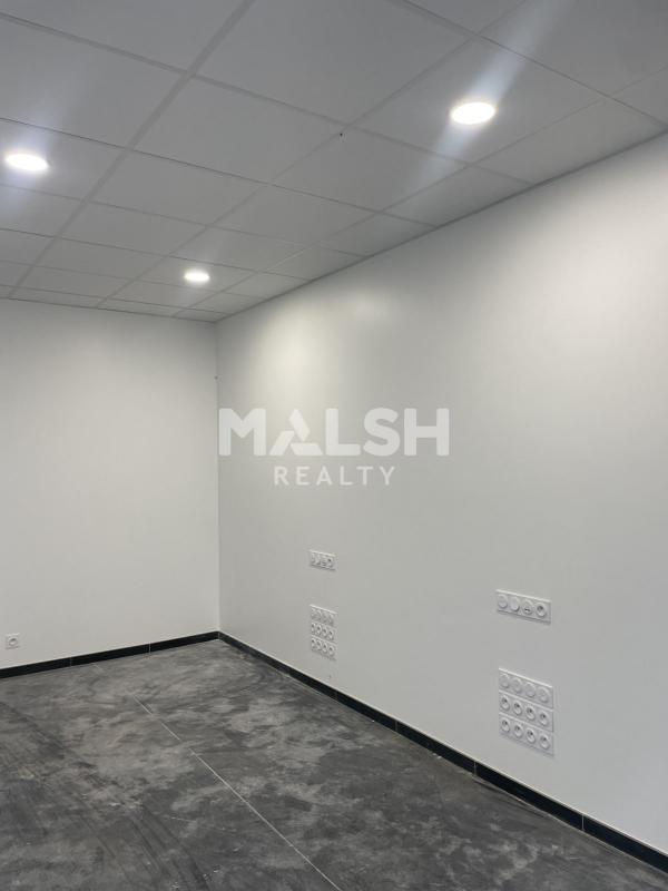 MALSH Realty & Property - Local commercial - Nord 42 - Pouilly-sous-Charlieu - 14