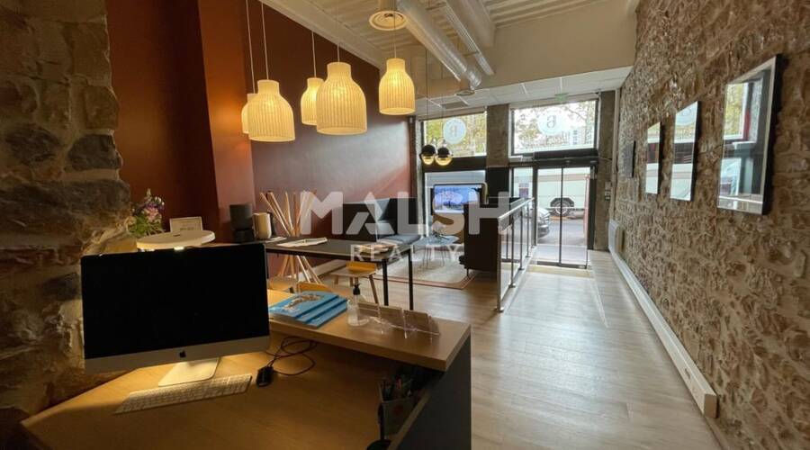 MALSH Realty & Property - Local commercial - Lyon 4° - Lyon 4 - 4