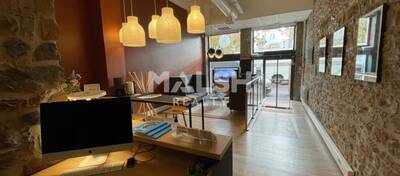 MALSH Realty & Property - Local commercial - Lyon 4° - Lyon 4 - 4