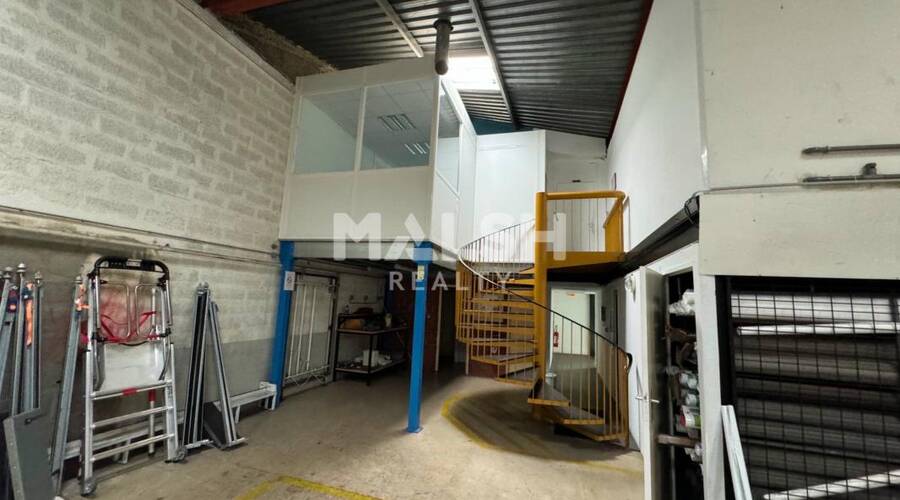 MALSH Realty & Property - Local d'activités - Saint Etienne - Saint-Étienne - 13