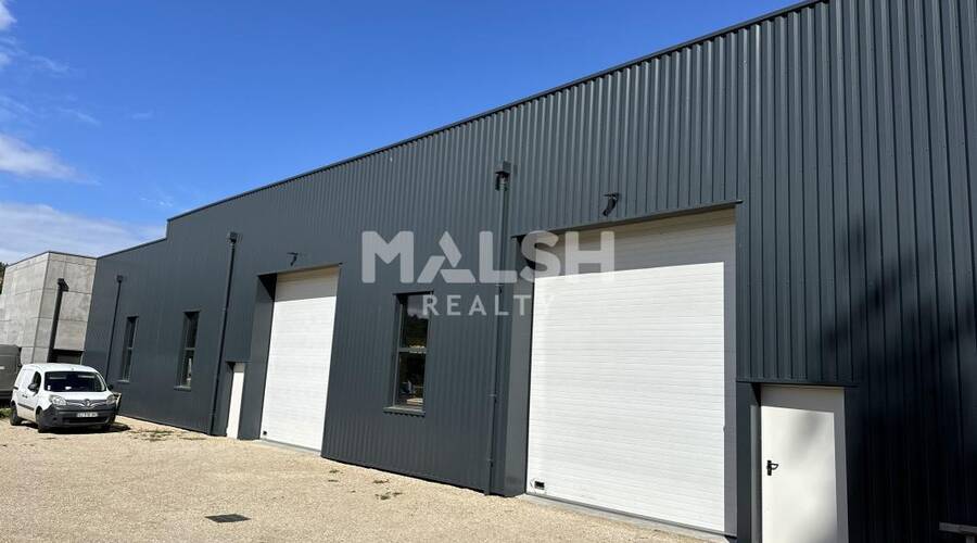 MALSH Realty & Property - Local d'activités - Nord Isère ( Ile d'Abeau / St Quentin Falavier ) - Saint-Clair-de-la-Tour - 1