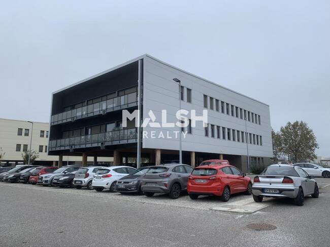 MALSH Realty & Property - Bureau - Côtière (Ain/A42/Beynost/Dagneux/Montluel) - Beynost - 1