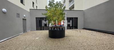 MALSH Realty & Property - Local commercial - Talaudière - 2