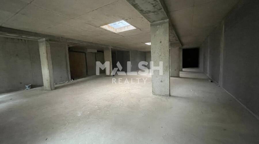 MALSH Realty & Property - Local commercial - Talaudière - 3